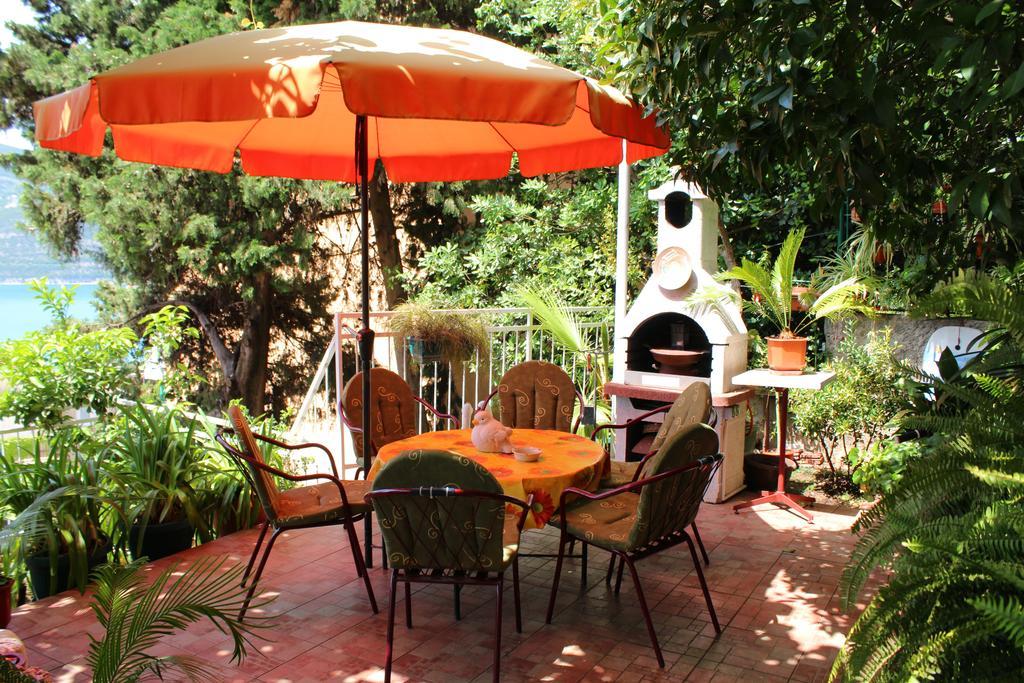 Guest House Tomanovic Herceg Novi Exterior photo