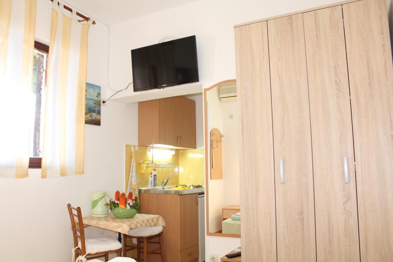 Guest House Tomanovic Herceg Novi Exterior photo