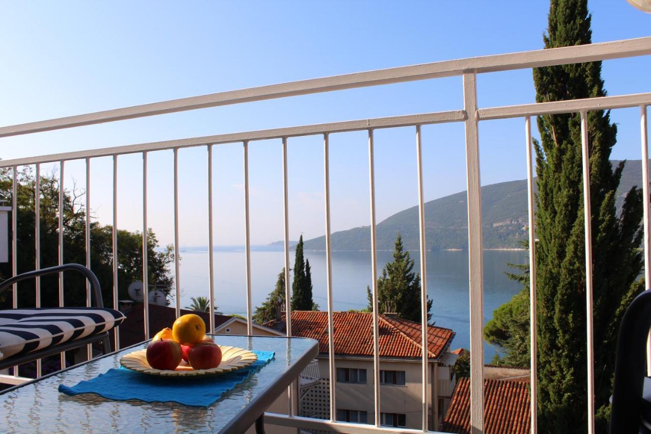 Guest House Tomanovic Herceg Novi Exterior photo