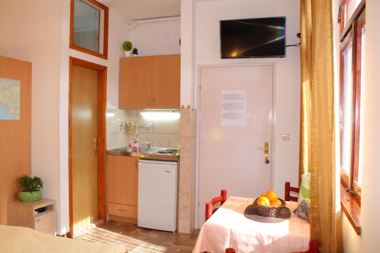 Guest House Tomanovic Herceg Novi Exterior photo